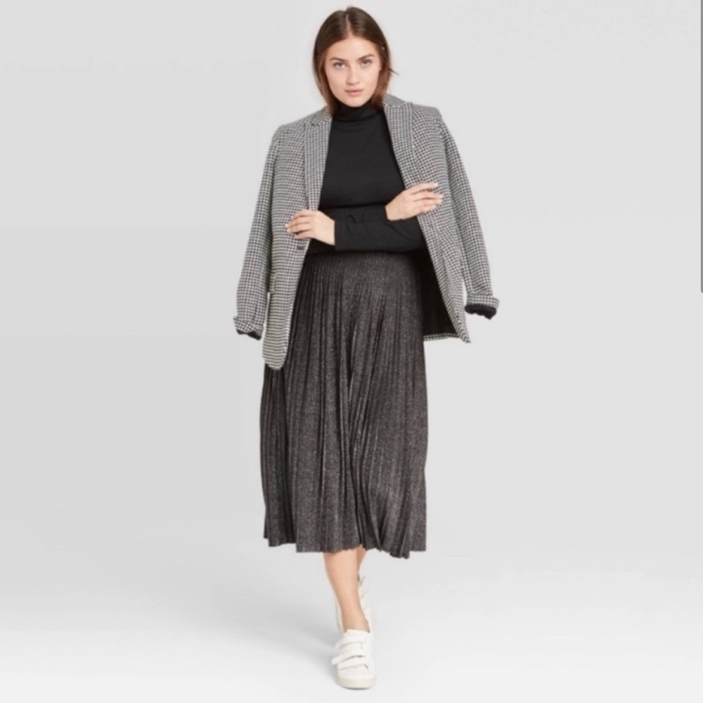 Target brand black sparkle skirt